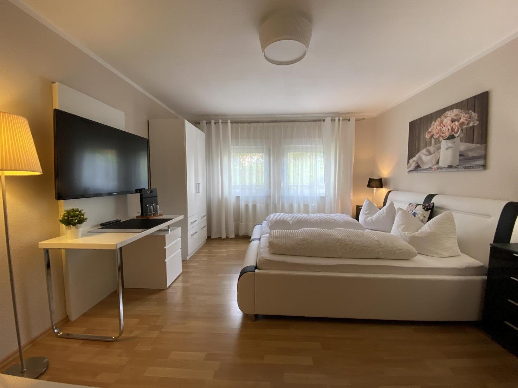 Apartments Und Zimmer Gaestehaus Matthias Дрезден Номер фото